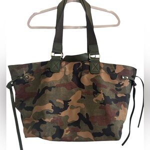 Like New ahdorned  camo tote.